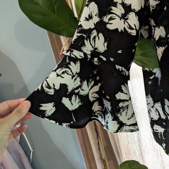 Lane Bryant 3/4 sleeves, size 14 - Picture 2 of 2